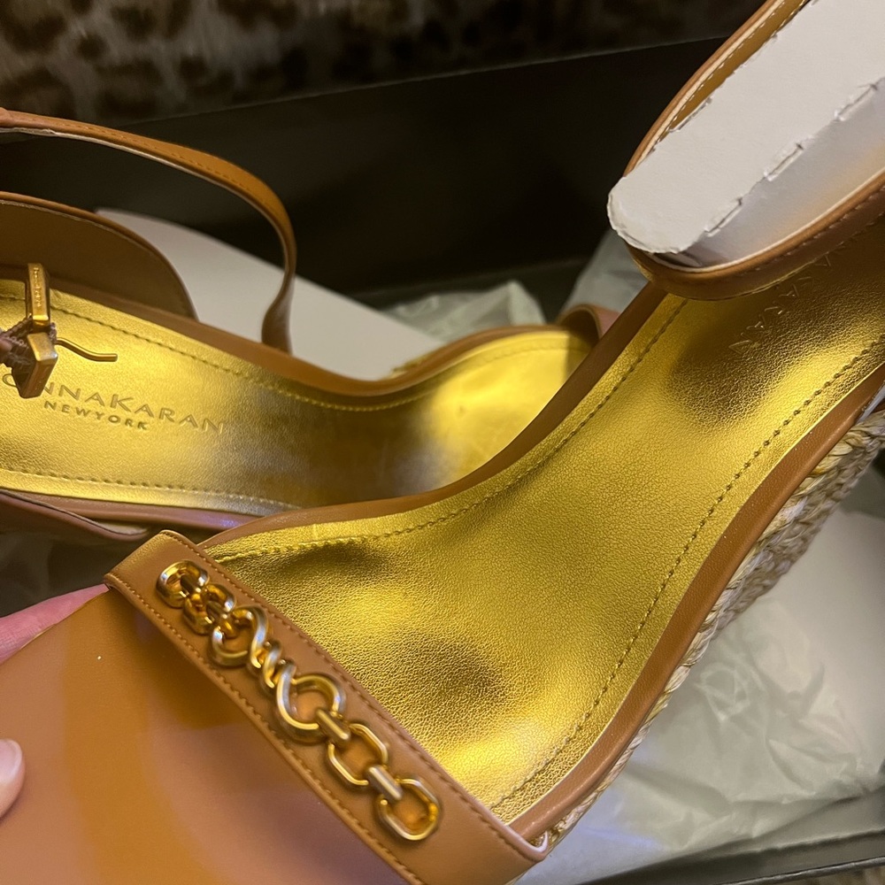 Donna Karan women wedges - Picture 6 of 6